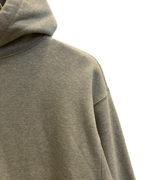 SUPREME（シュプリーム）SUPREME (シュプリーム) NIKE (ナイキ) プルオーバーパーカー グレー サイズ:SIZE XLの古着・服飾アイテム