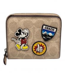 COACH×DISNEY（コーチ×ディズニー）の古着「2つ折り財布」｜ベージュ