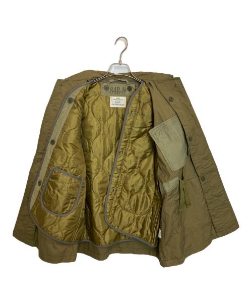 RNA（アールエヌエー）RNA (アールエヌエー) ミリタリージャケット オリーブ サイズ:M 未使用品の古着・服飾アイテム