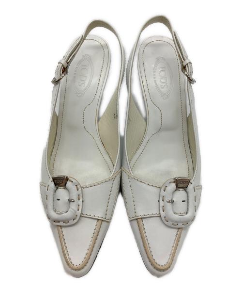 TOD'S（トッズ）TOD'S (トッズ) ポインテッドトゥヒールパンプス ホワイト サイズ:23の古着・服飾アイテム
