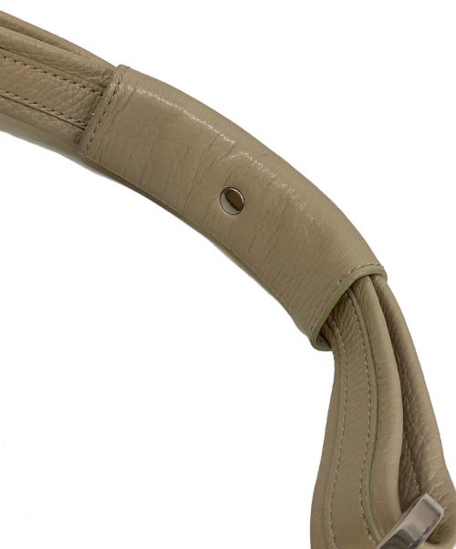 TOD'S（トッズ）TOD'S (トッズ) レザーワンショルダーバッグ ベージュの古着・服飾アイテム