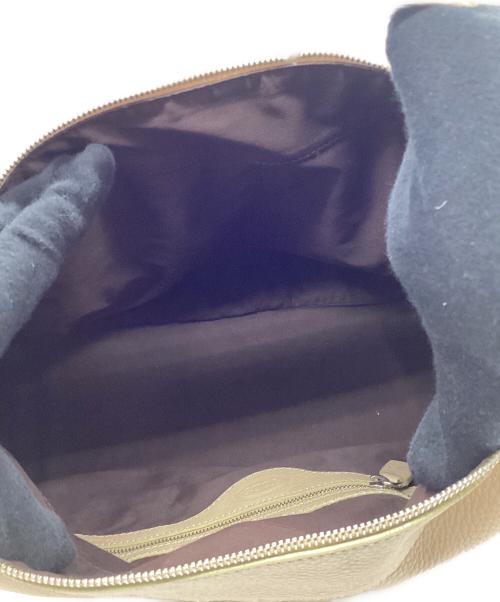 TOD'S（トッズ）TOD'S (トッズ) レザーワンショルダーバッグ ベージュの古着・服飾アイテム