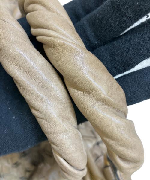 MIU MIU（ミュウミュウ）MIU MIU (ミュウミュウ) トートバッグ ベージュの古着・服飾アイテム