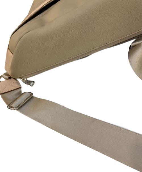 master-piece（マスターピース）master-piece (マスターピース) スリングバッグ ベージュの古着・服飾アイテム