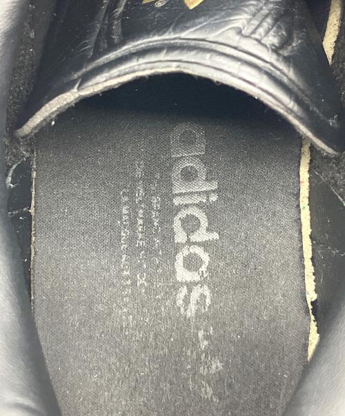 adidas（アディダス）adidas (アディダス) スニーカー ブラック サイズ:26cmの古着・服飾アイテム