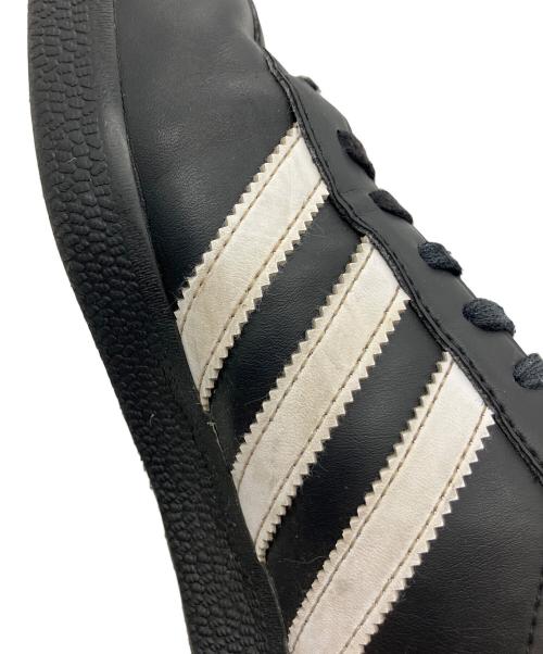 adidas（アディダス）adidas (アディダス) スニーカー ブラック サイズ:26cmの古着・服飾アイテム