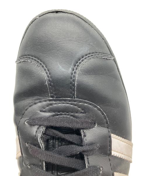 adidas（アディダス）adidas (アディダス) スニーカー ブラック サイズ:26cmの古着・服飾アイテム