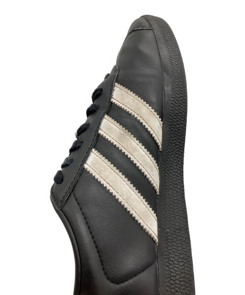 adidas（アディダス）adidas (アディダス) スニーカー ブラック サイズ:26cmの古着・服飾アイテム