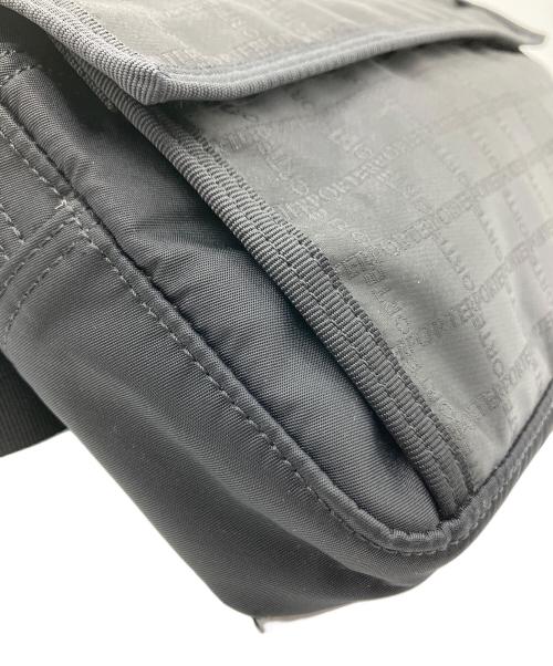 PORTER（ポーター）PORTER (ポーター) ロゴ総柄ウエストバッグ ブラックの古着・服飾アイテム