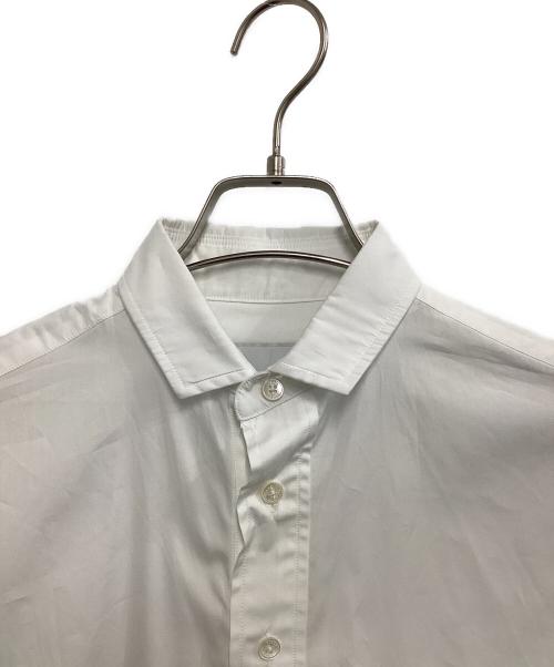 ICCA（イッカ）ICCA (イッカ) スクエアスリットチュニックシャツ ホワイト サイズ:Freeの古着・服飾アイテム