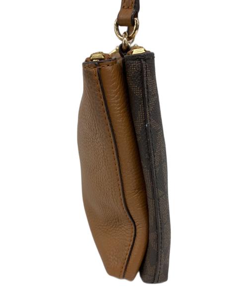 MICHAEL KORS（マイケルコース）MICHAEL KORS (マイケルコース) ショルダーバッグ ブラウンの古着・服飾アイテム