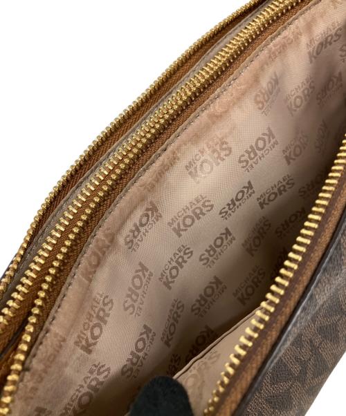 MICHAEL KORS（マイケルコース）MICHAEL KORS (マイケルコース) ショルダーバッグ ブラウンの古着・服飾アイテム