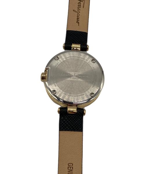 Salvatore Ferragamo（サルヴァトーレ フェラガモ）Salvatore Ferragamo (サルヴァトーレ フェラガモ) リストウォッチ ゴールドの古着・服飾アイテム