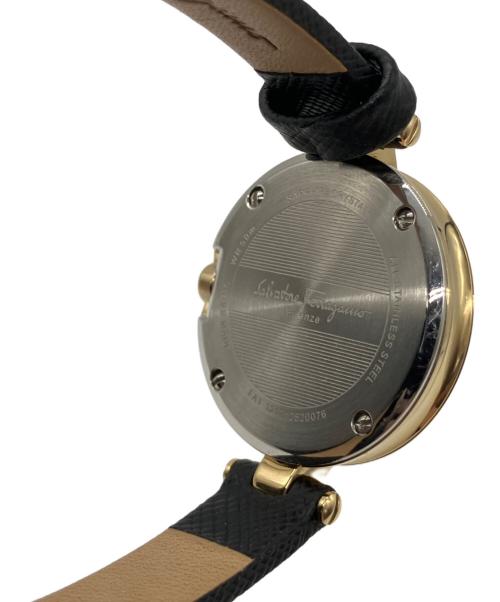 Salvatore Ferragamo（サルヴァトーレ フェラガモ）Salvatore Ferragamo (サルヴァトーレ フェラガモ) リストウォッチ ゴールドの古着・服飾アイテム