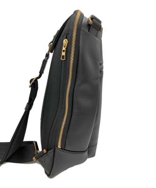 master-piece（マスターピース）master-piece (マスターピース) ボディバッグ ブラックの古着・服飾アイテム