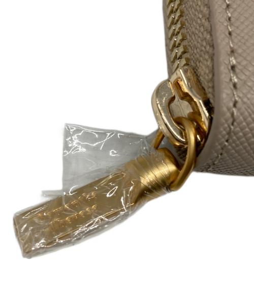 Samantha Thavasa（サマンサタバサ）Samantha Thavasa (サマンサタバサ) 長財布 ベージュの古着・服飾アイテム