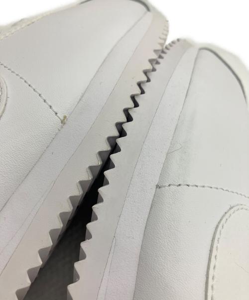 NIKE（ナイキ）NIKE (ナイキ) ローカットスニーカー ホワイト サイズ:25の古着・服飾アイテム