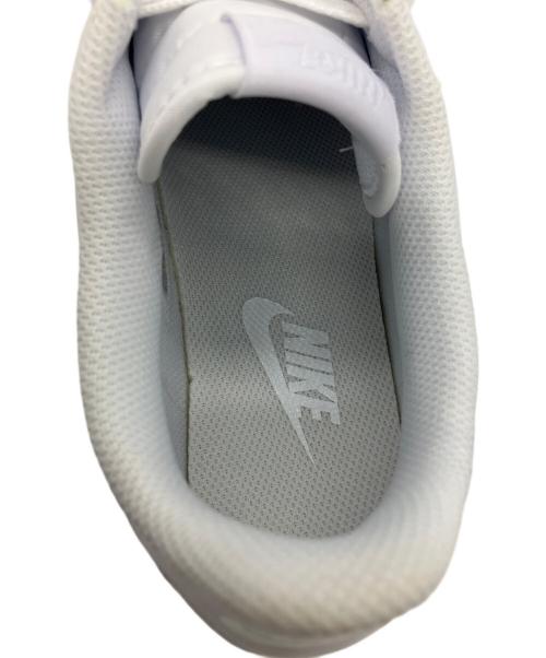 NIKE（ナイキ）NIKE (ナイキ) ローカットスニーカー ホワイト サイズ:25の古着・服飾アイテム