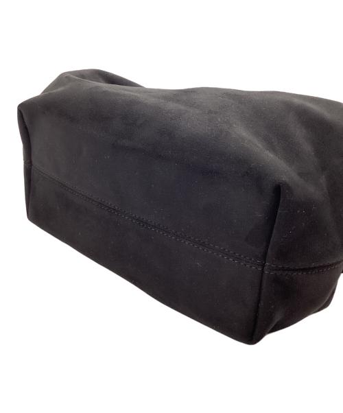 JW PEI（ジェイダブリューペイ）JW PEI (ジェイダブリューペイ) HANA ミディアムフェイクスエードトートバッグ ブラックの古着・服飾アイテム