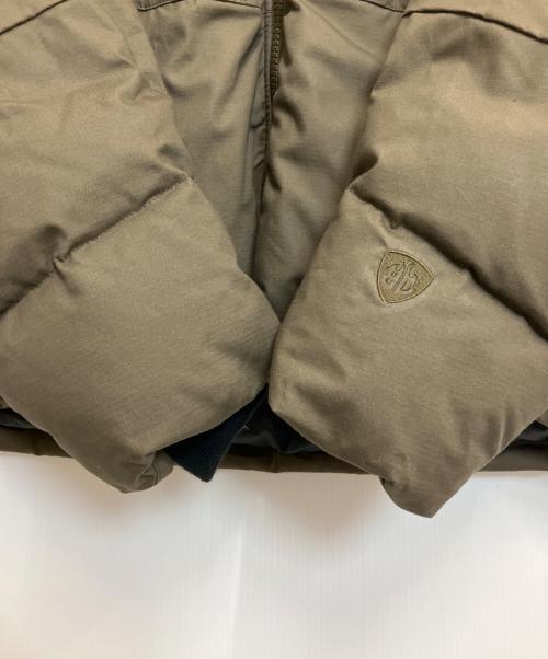 GRIP SWANY（グリップスワニー）GRIP SWANY (グリップスワニー) ファイアプルーフダウンジャケット カーキ サイズ:Lの古着・服飾アイテム
