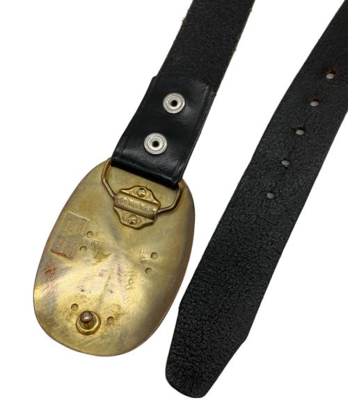 DSQUARED2（ディースクエアード）DSQUARED2 (ディースクエアード) ロゴバックルベルト アイボリー×ブラックの古着・服飾アイテム