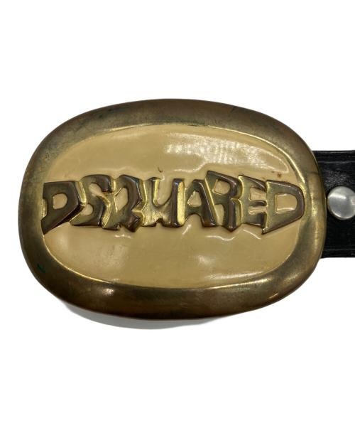 DSQUARED2（ディースクエアード）DSQUARED2 (ディースクエアード) ロゴバックルベルト アイボリー×ブラックの古着・服飾アイテム