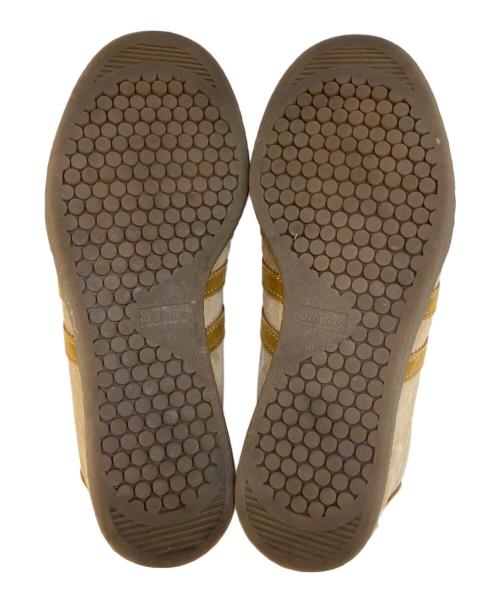 adidas（アディダス）adidas (アディダス) スニーカー ベージュ サイズ:23cmの古着・服飾アイテム