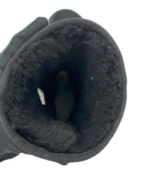 UGG（アグ）UGG (アグ) ムートンブーツ ブラック サイズ:24の古着・服飾アイテム