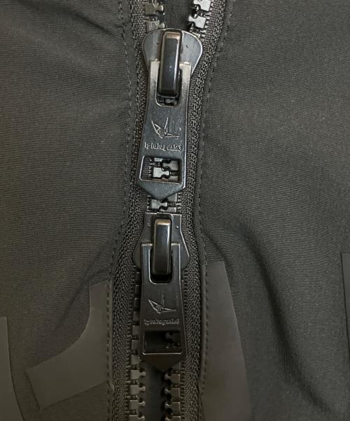 1piu1uguale3（ウノピュウノウグァーレトレ）1piu1uguale3 (ウノピュウノウグァーレトレ) ダウンジャケット ブラック サイズ:Lの古着・服飾アイテム