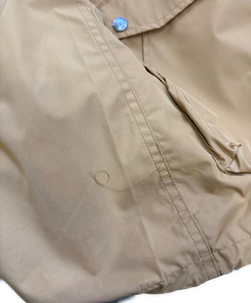 SIERRA DESIGNS（シエラデザインズ）SIERRA DESIGNS (シエラデザインズ) ジャケット カーキ/レッド サイズ:M 未使用品の古着・服飾アイテム