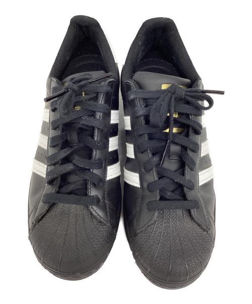 adidas（アディダス）adidas (アディダス) ローカットスニーカー ブラック サイズ:26.5の古着・服飾アイテム
