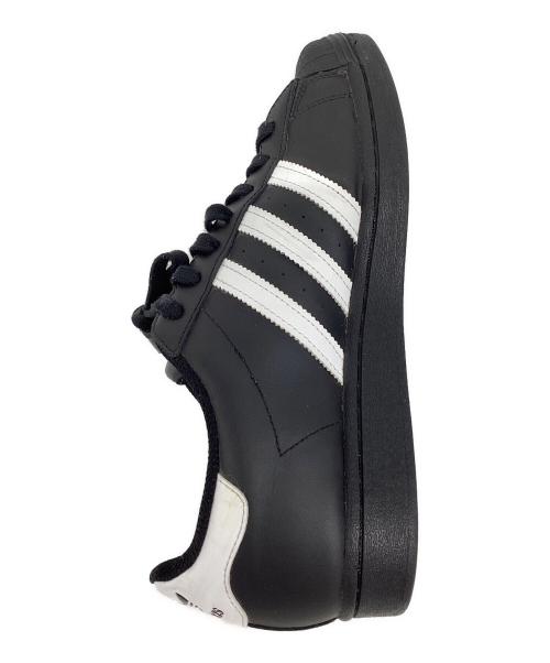 adidas（アディダス）adidas (アディダス) ローカットスニーカー ブラック サイズ:26.5の古着・服飾アイテム