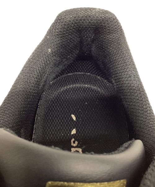 adidas（アディダス）adidas (アディダス) ローカットスニーカー ブラック サイズ:26.5の古着・服飾アイテム