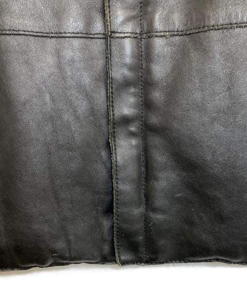 ARMANI COLLEZIONI（アルマーニ コレツィオーニ）ARMANI COLLEZIONI (アルマーニ コレツィオーニ) レザージャケット ブラック サイズ:48の古着・服飾アイテム