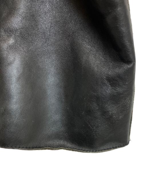 ARMANI COLLEZIONI（アルマーニ コレツィオーニ）ARMANI COLLEZIONI (アルマーニ コレツィオーニ) レザージャケット ブラック サイズ:48の古着・服飾アイテム