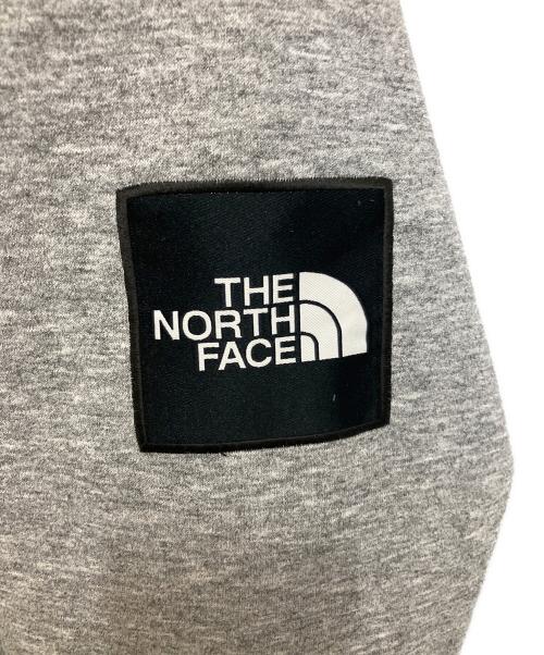 THE NORTH FACE（ザ ノース フェイス）THE NORTH FACE (ザ ノース フェイス) スクエアロゴフルジップ グレー サイズ:Mの古着・服飾アイテム