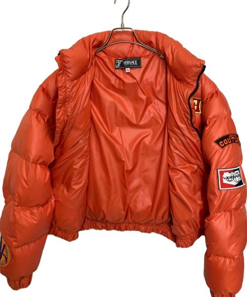VERSACE JEANS COUTURE（ヴェルサーチ ジーンズクチュール）VERSACE JEANS COUTURE (ヴェルサーチ ジーンズクチュール) ダウンジャケット オレンジ サイズ:XXLの古着・服飾アイテム