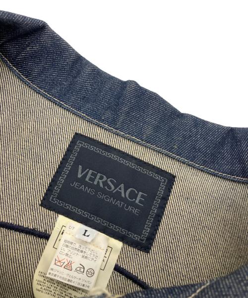 VERSACE JEANS SIGNATURE（ヴェルサーチジーンズシグネチャー）VERSACE JEANS SIGNATURE (ヴェルサーチジーンズシグネチャー) デニムベスト ネイビー サイズ:Lの古着・服飾アイテム