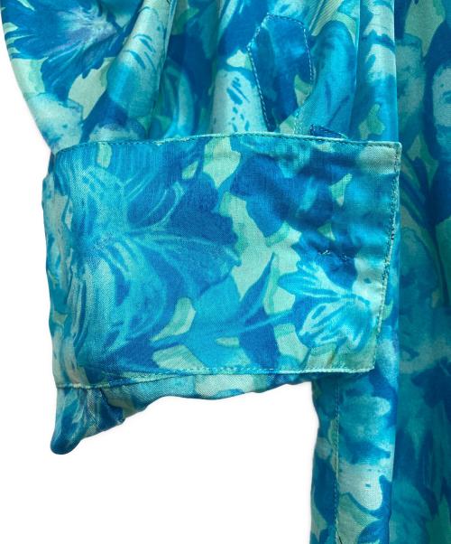 GIANNI VERSACE（ジャンニ・ヴェルサーチ）GIANNI VERSACE (ジャンニ・ヴェルサーチ) シルクシャツ ブルー サイズ:54の古着・服飾アイテム