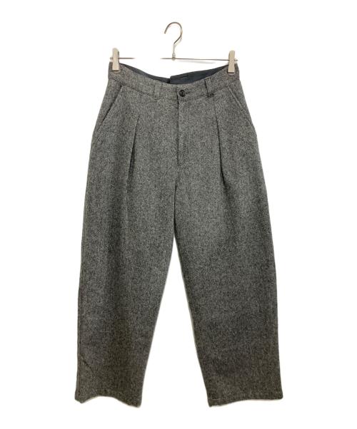 kurashi&trips publishing（クラシアンドトリップス パブリッシング）kurashi&trips publishing (クラシアンドトリップス パブリッシング) 「やわらかツイードに、一目惚れ」カーブシルエットのパンツ グレー サイズ:Lの古着・服飾アイテム