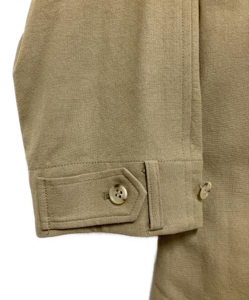 kurashi&trips publishing（クラシアンドトリップス パブリッシング）kurashi&trips publishing (クラシアンドトリップス パブリッシング) 北欧、暮らしの道具店 香奈子さんとつくった着回し頼れるコート グリーン サイズ:Freeの古着・服飾アイテム