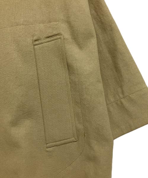 kurashi&trips publishing（クラシアンドトリップス パブリッシング）kurashi&trips publishing (クラシアンドトリップス パブリッシング) 北欧、暮らしの道具店 香奈子さんとつくった着回し頼れるコート グリーン サイズ:Freeの古着・服飾アイテム