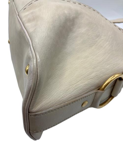 Yves Saint Laurent（イヴサンローラン）Yves Saint Laurent (イヴサンローラン) ハンドバッグ アイボリーの古着・服飾アイテム