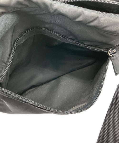PRADA（プラダ）PRADA (プラダ) ショルダーバッグ ブラックの古着・服飾アイテム
