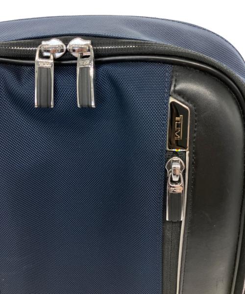 TUMI（トゥミ）TUMI (トゥミ) アライブ グラントリー リュック ネイビーの古着・服飾アイテム