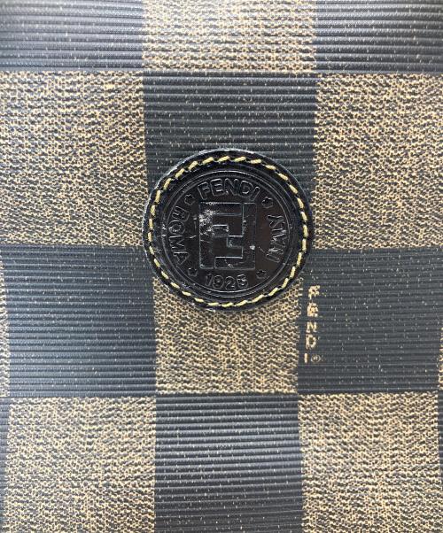FENDI（フェンディ）FENDI (フェンディ) ハンドバッグ ブラウンの古着・服飾アイテム