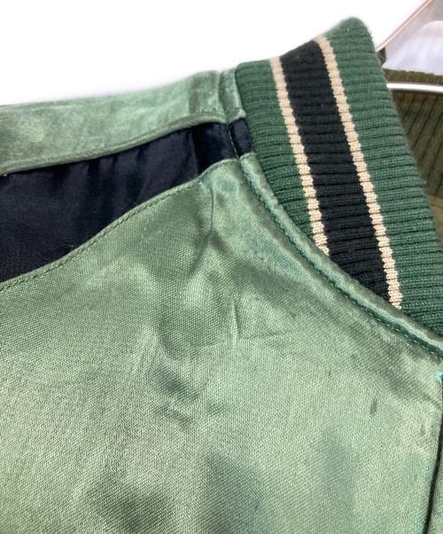 LOONEY TUNES（ルーニーチューンズ）LOONEY TUNES (ルーニーチューンズ) Brave-man リバーシブルスカジャン カーキ×グリーン サイズ:Mの古着・服飾アイテム