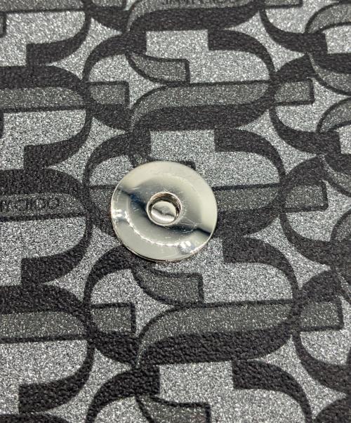 JIMMY CHOO（ジミーチュウ）JIMMY CHOO (ジミーチュウ) チェーンショルダーバッグ シルバー×ブラックの古着・服飾アイテム