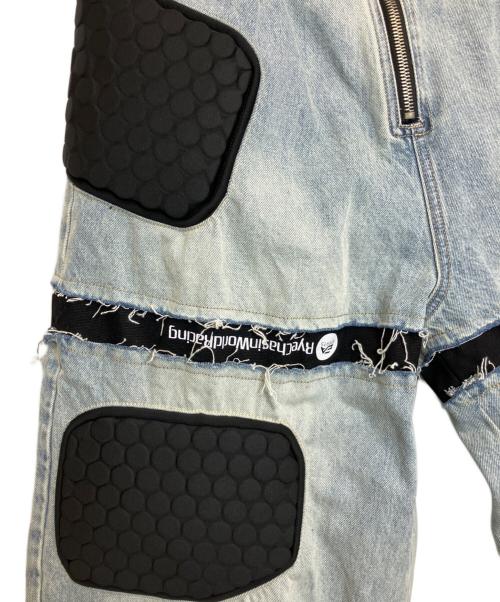 RYE CHASIN（ライチェイシン）RYE CHASIN (ライチェイシン) WASHED BLUE RACING BAGGY JEANS スカイブルー サイズ:Mの古着・服飾アイテム