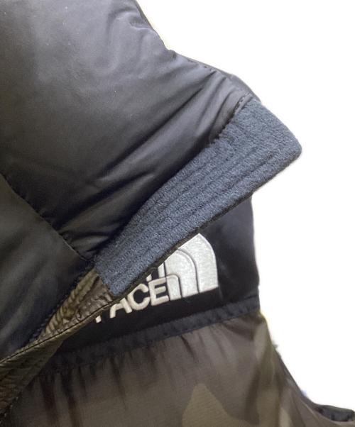 THE NORTH FACE（ザ ノース フェイス）THE NORTH FACE (ザ ノース フェイス) NOVELTY NUPTSE VEST カーキ×ブラック サイズ:Lの古着・服飾アイテム